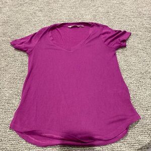 Athleta T-shirt 